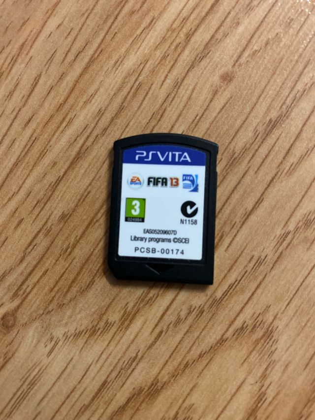 PS Vita FIFA 13 - Solo Juego