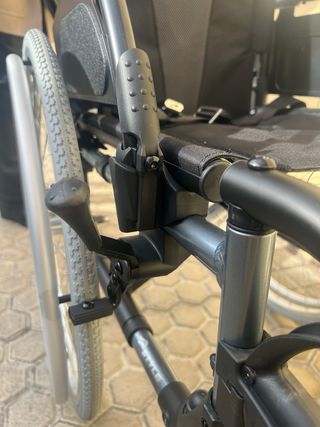 Silla de ruedas plegable Breezy Style