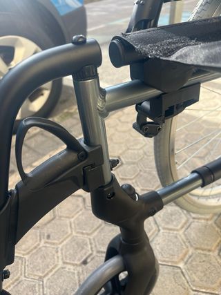 Silla de ruedas plegable Breezy Style