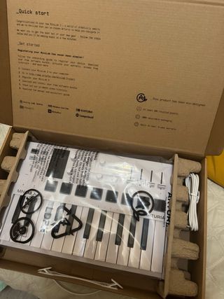 Arturia Minilab 3 Controlador MIDI