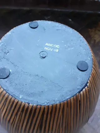 Macetero plastico 32x32 año 2009 ver fotos