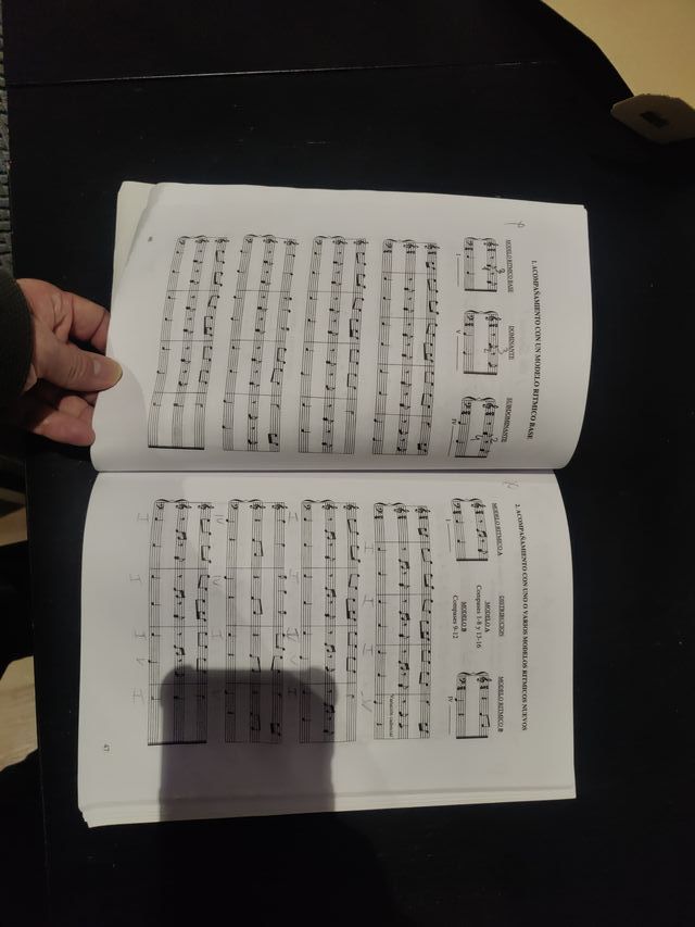 Livro Piano Complementar - Primeiro Curso