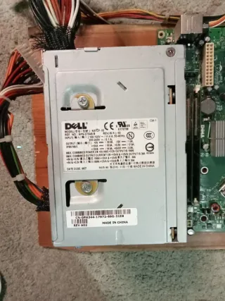 Lote Dell WG855: Placa, Core2Duo, 4GB DDR2, 375W