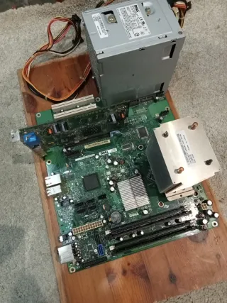 Lote Dell WG855: Placa, Core2Duo, 4GB DDR2, 375W