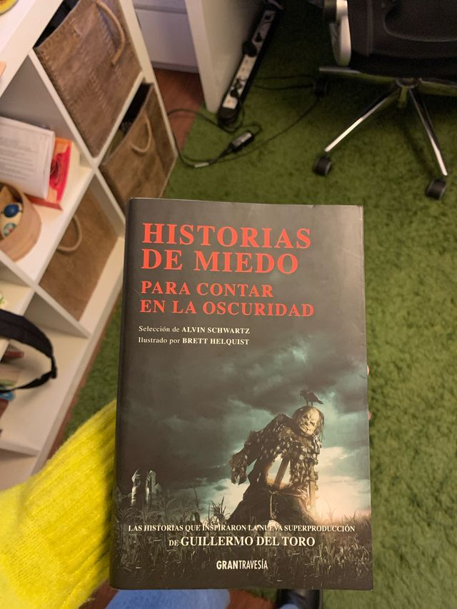 HISTORIAS DE MIEDO: Para contar en la oscuridad...