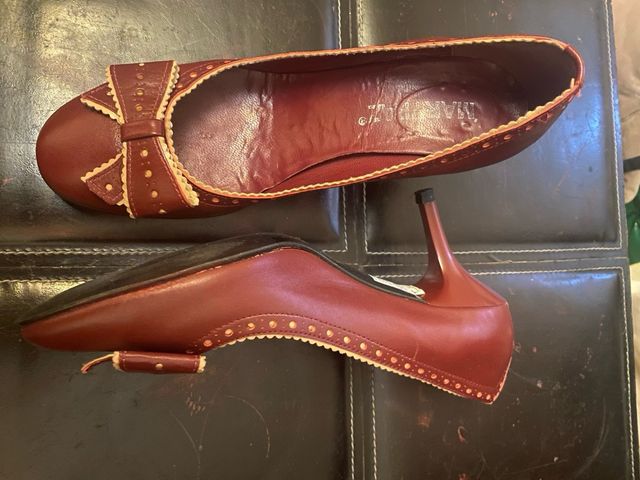 Zapatos planos Mary Jane burdeos