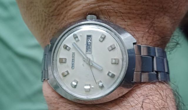 Reloj Citizen Vintage Plata