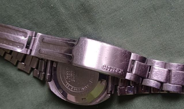 Reloj Citizen Vintage Plata