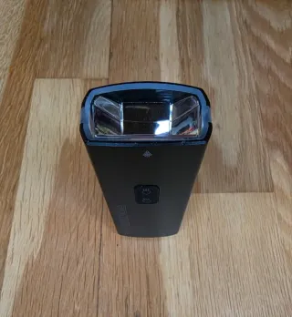 Linterna Rockbros RHL3000 Lúmenes.