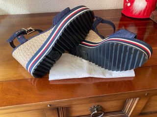 Sandalias cuña vaqueras Tommy Hilfiger
