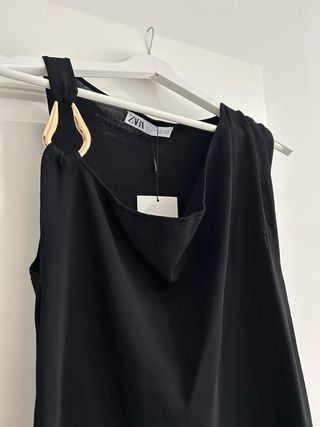 Vestido negro Zara fiesta cóctel