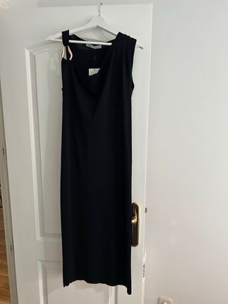 Vestido negro Zara fiesta cóctel