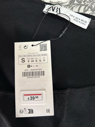 Vestido negro Zara fiesta cóctel