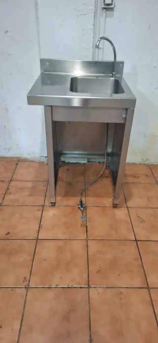 Fregadero Acero Inox con Grifo y Pedal