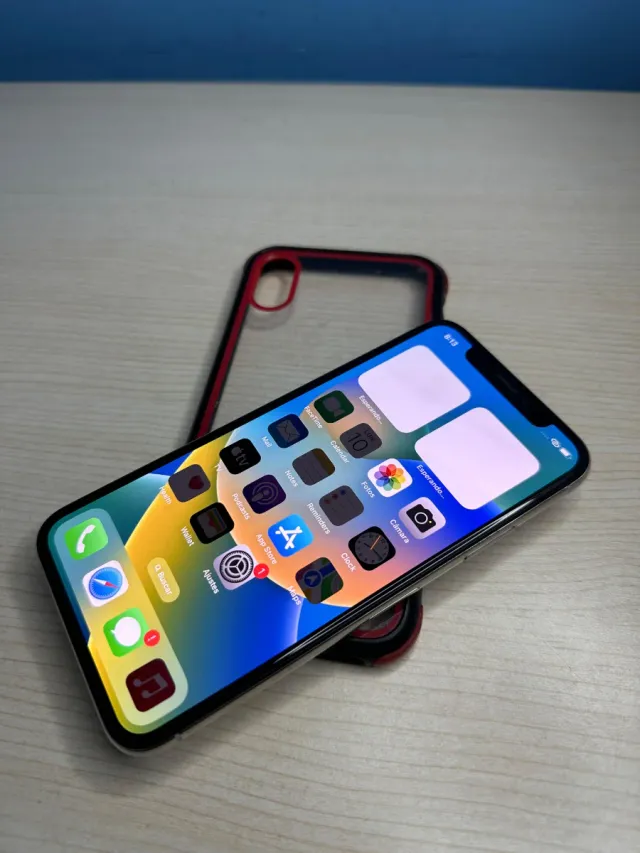 iPhone X 64GB Argento