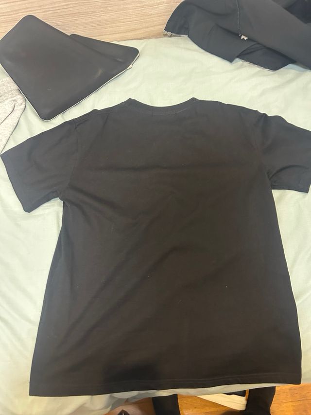 Camiseta Carhartt Negra Logo Blanco