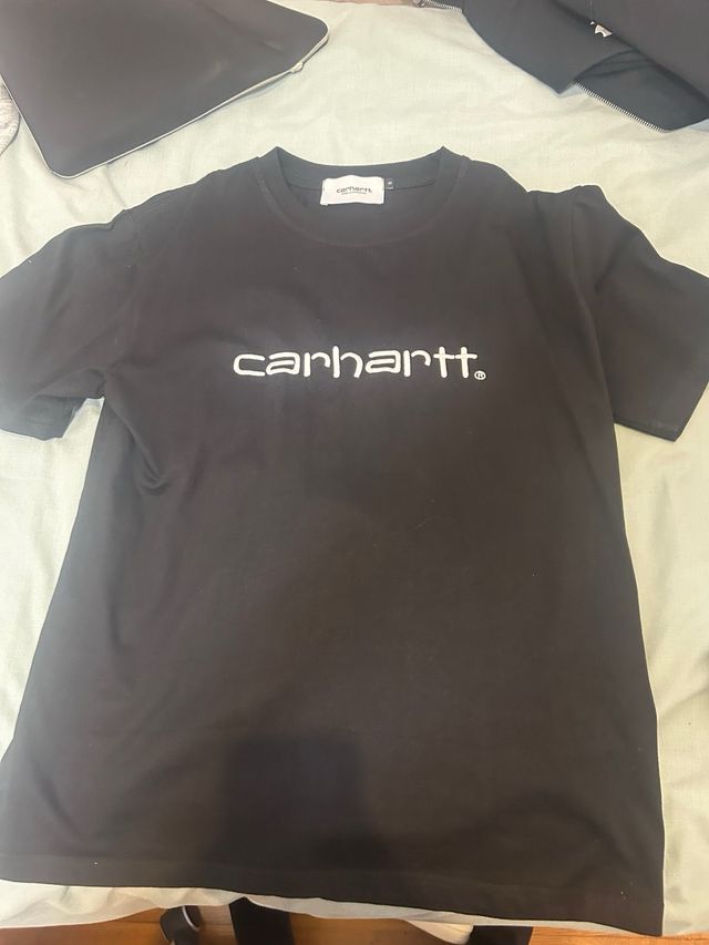Camiseta Carhartt Negra Logo Blanco