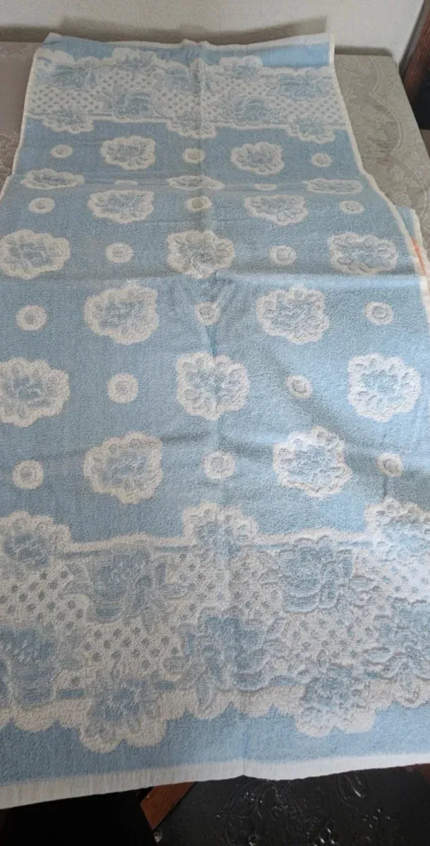 Juego de 4 toallas de algodón sin estrenar