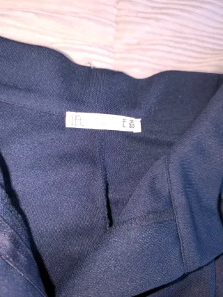 Pantalón azul marino talla L