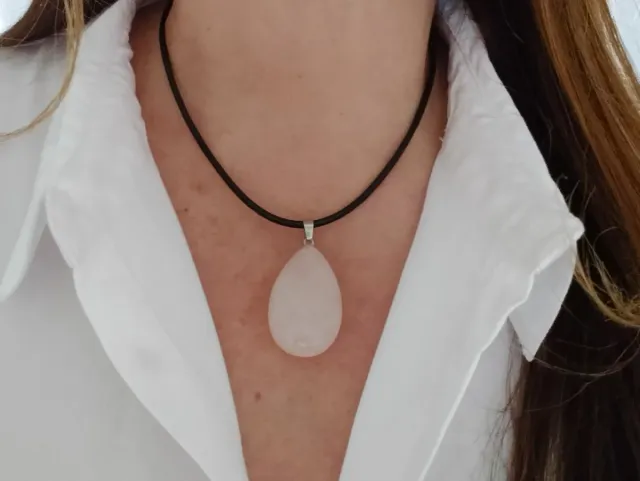 Colgante de cuarzo rosa