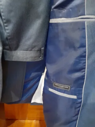 Traje de vestir gris caballero