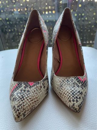 Zapatos de tacón “estileto “ estampado serpiente