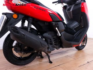 YAMAHA NMAX