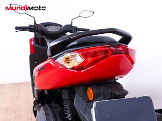 YAMAHA NMAX