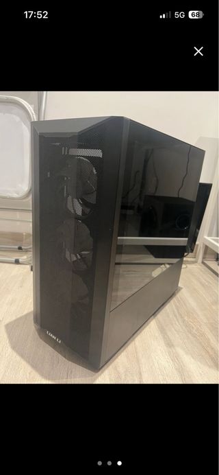 Caja PC Lian Li Negra