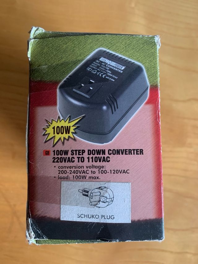 Convertitore Tensione HQ POWER 220V-110V 100W