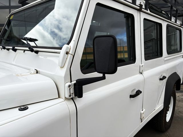 Land Rover Defender 110 SW SE 122CV