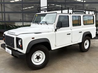 Land Rover Defender 110 SW SE 122CV