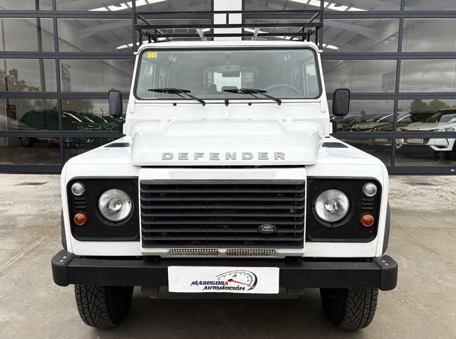 Land Rover Defender 110 SW SE 122CV