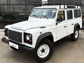 Land Rover Defender 110 SW SE 122CV