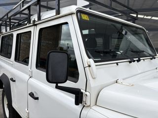 Land Rover Defender 110 SW SE 122CV