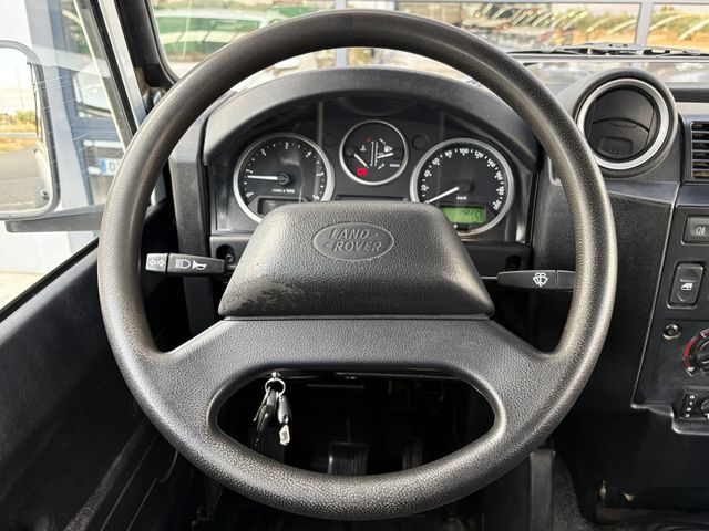 Land Rover Defender 110 SW SE 122CV