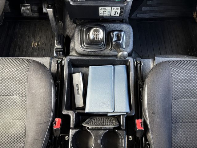 Land Rover Defender 110 SW SE 122CV