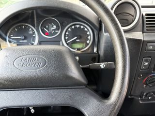 Land Rover Defender 110 SW SE 122CV