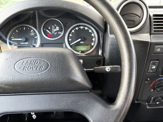 Land Rover Defender 110 SW SE 122CV