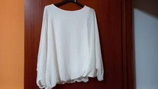 Camicetta in voile foderata con elastico in vita