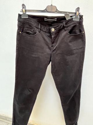 Pantalones negros Massimo Dutti Talla 42