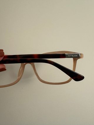 Gafas de vista marrones