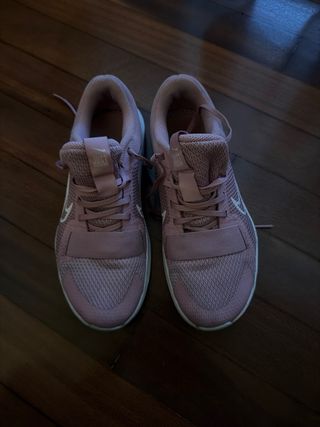 Zapatillas Nike CrossFit Rosas y Blancas