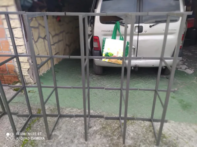 Estanterías de hierro Galvanizado.