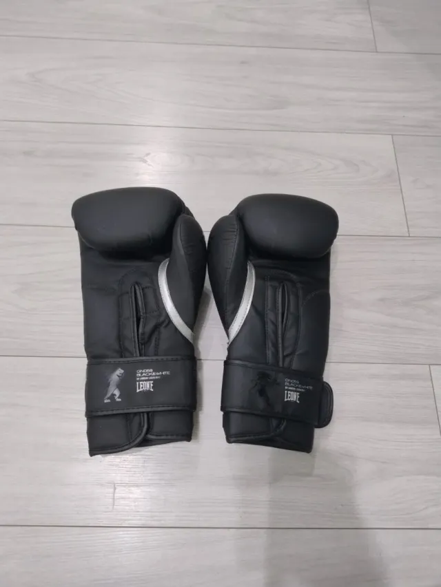 Guantes Boxeo Leone Black&White GN059