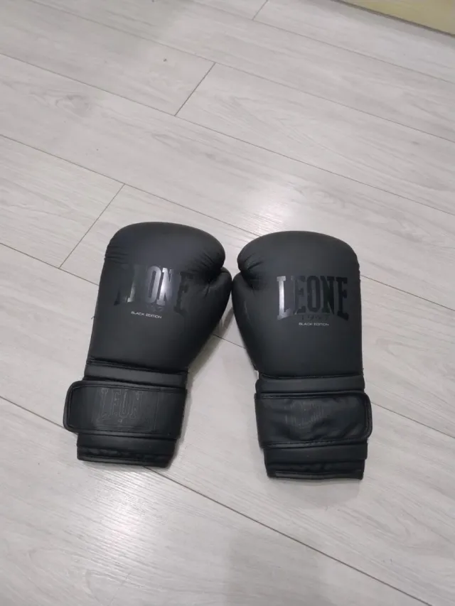 Guantes Boxeo Leone Black&White GN059