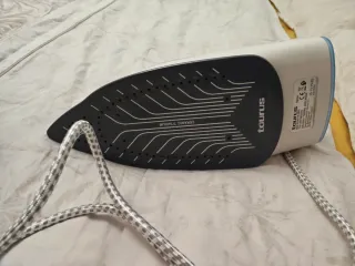 Plancha de Vapor Taurus Agatha 2800