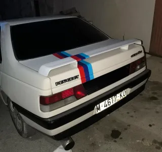 Peugeot 405 1990