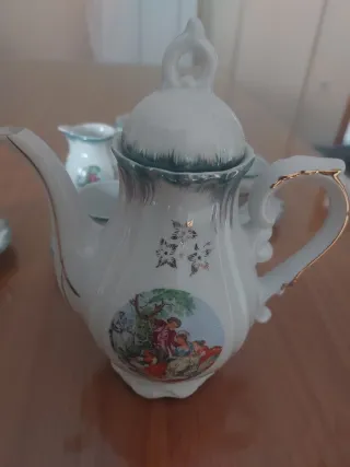 Juego de café de porcelana