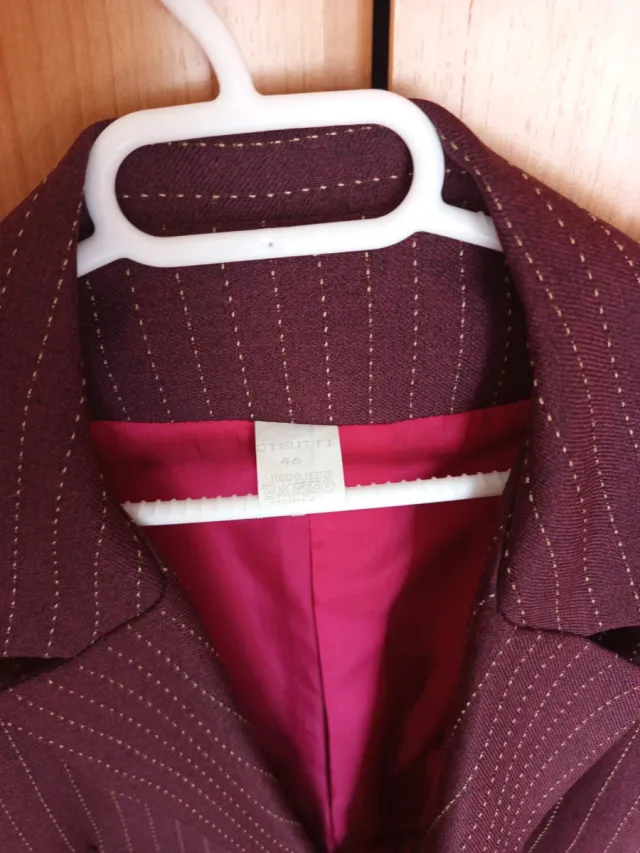 Traje de chaqueta y pantalón rayas